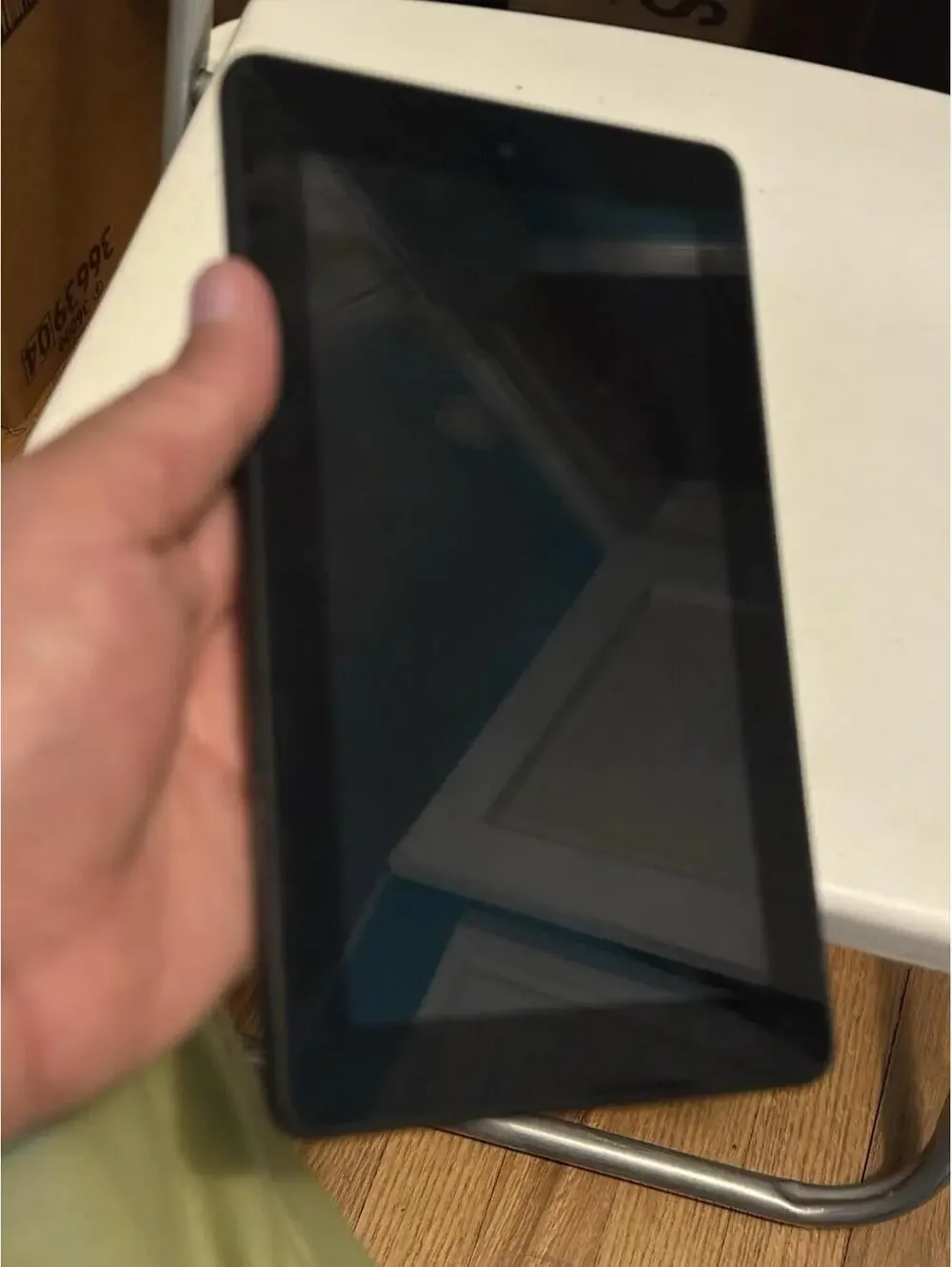 Amazon Fire (5th Generation) 8GB, Wi-Fi, 7in - (not Working , May Need Battery